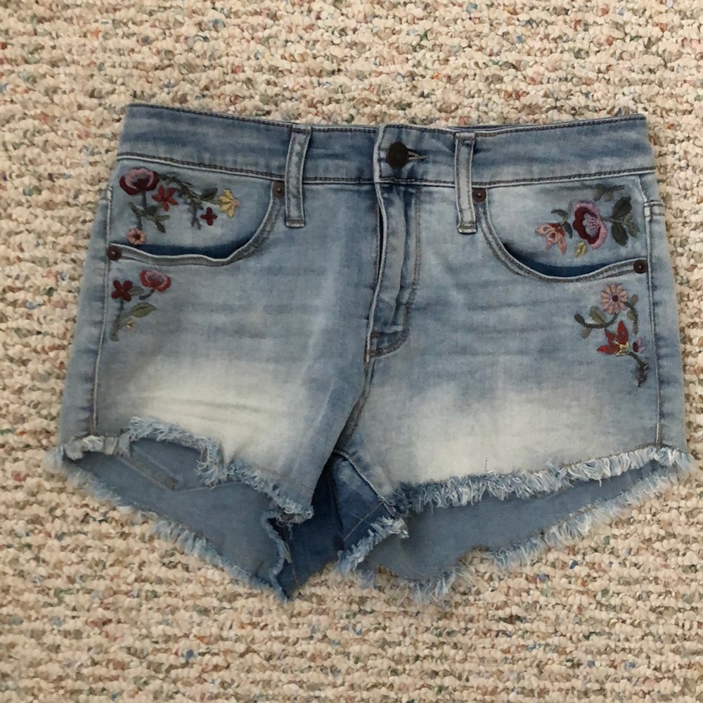 Embroidered denim shorts
